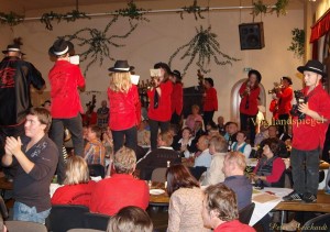 Saisonabschlusskonzert der Kleinreinsdorfer Schalmeien vor vollbesetztem Haus.