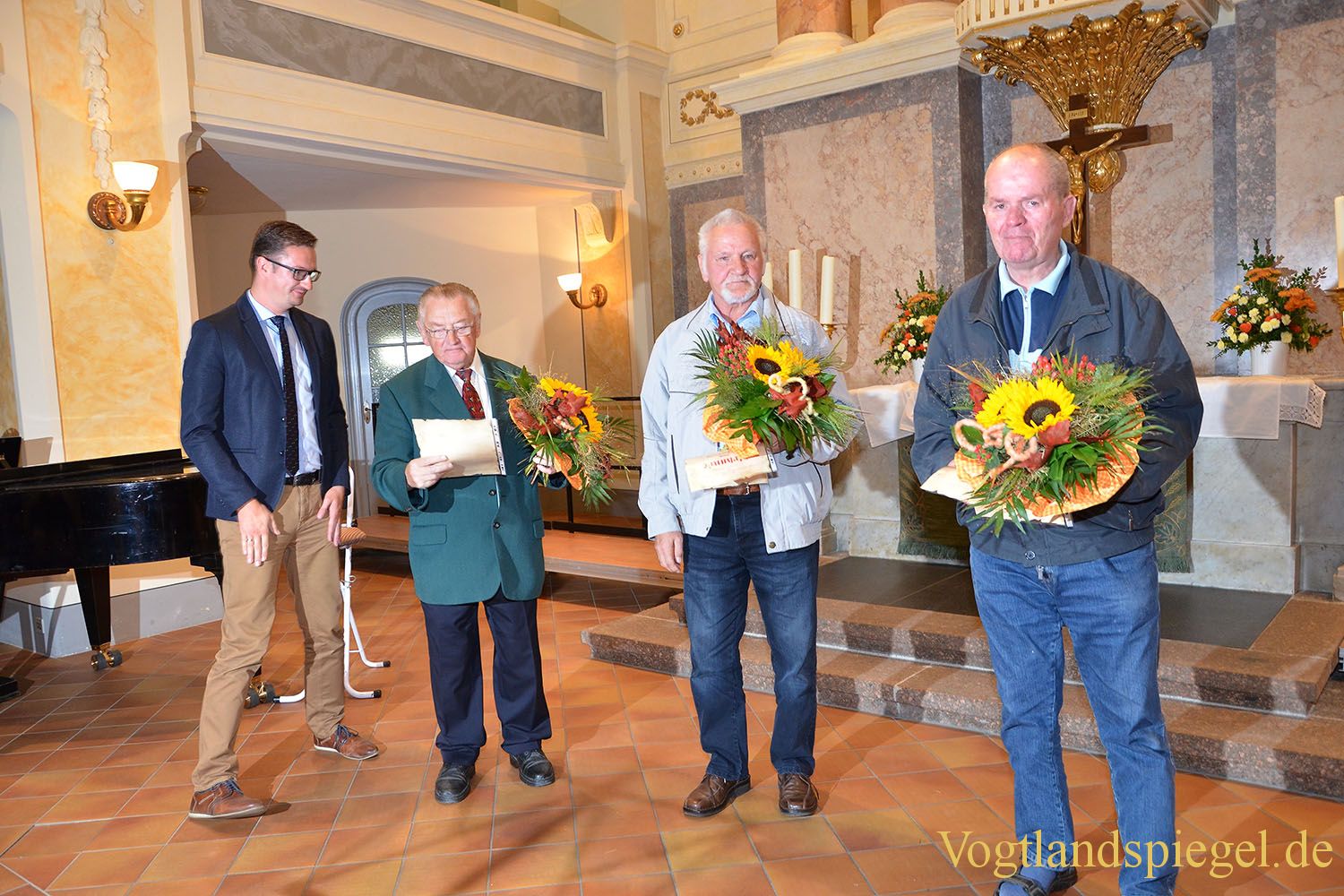 Neuer Reußischer Sängerkreis: Deckel des Buches wurde geschlossen
